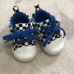❌SOLD❌🔴final price🔴 Baby crib shoes